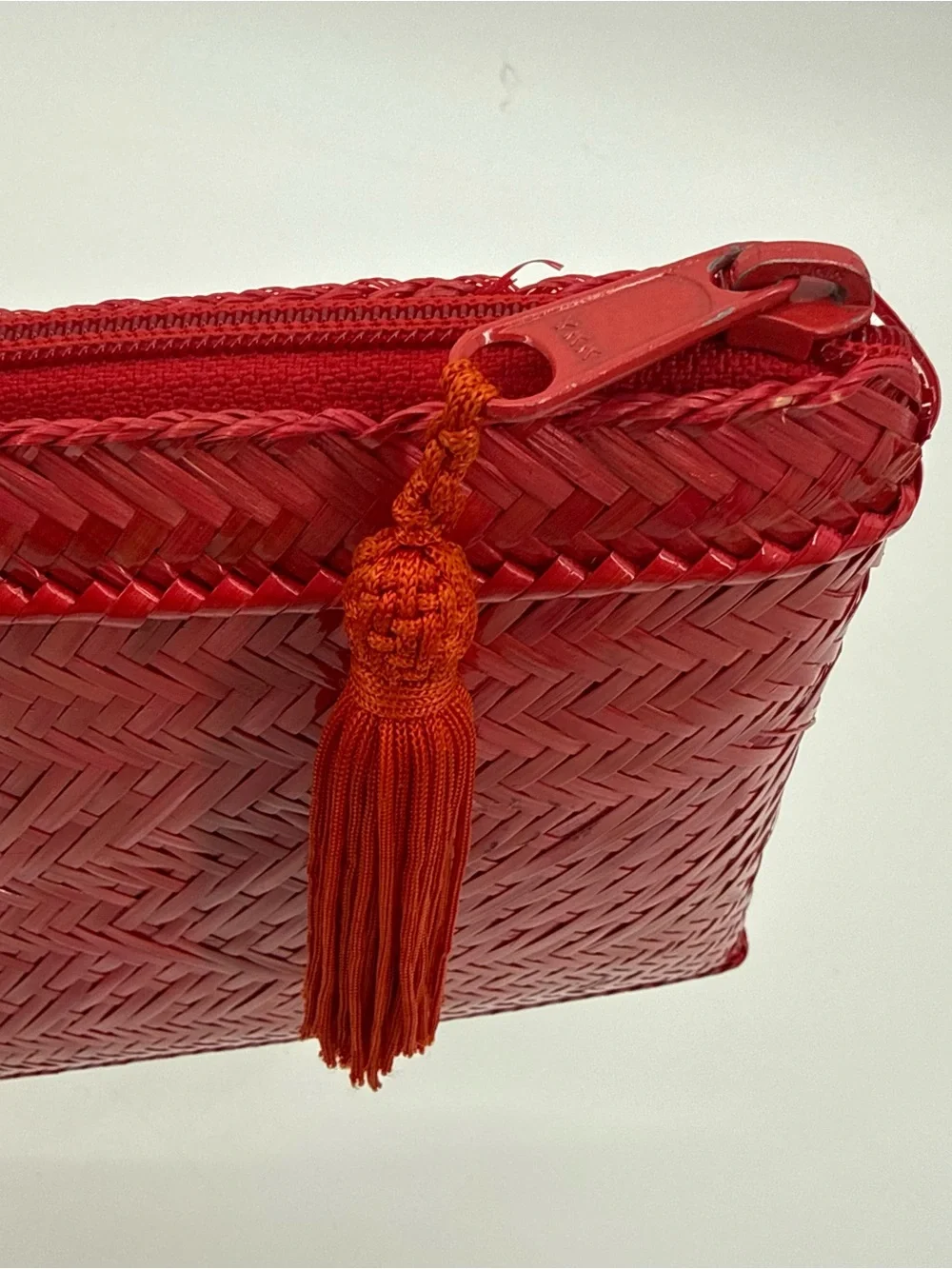 Richard Bienen Red Vintage Wicker Clutch Bag Woven Zipper Tassel Philippines